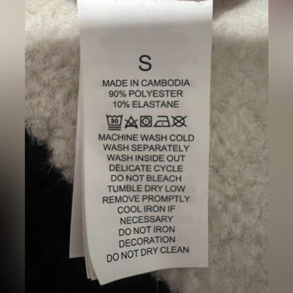 Kate Spade Small Heart Pajamas Long Sleeve - Picture 2 of 5